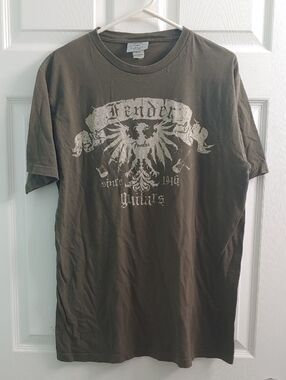 Vintage Fender Y2K T Shirt Unisex XL Olive Green Crest Guitars